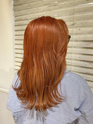 ロング NEOLIVE ROAのヘアスタイル