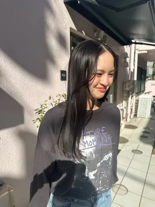 カラー ✂︎岡根 京花✂︎のヘアスタイル