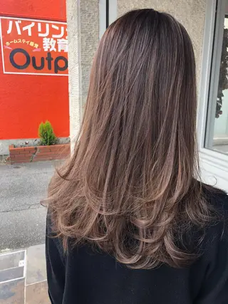 セミロング カラー ヘアアレンジ Mariana/ 鶴原-ハイライトのヘアスタイル