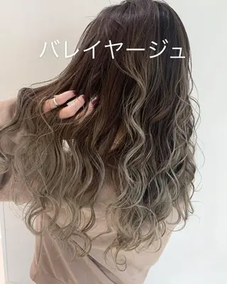 セミロング カラー N° jillva ♦️川端裕司♦️のヘアスタイル