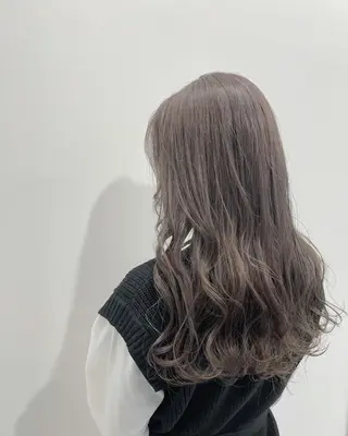 ロング カラー 宮本 円のヘアスタイル