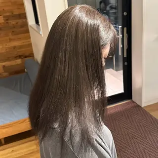 カラー 西澤 希のヘアスタイル