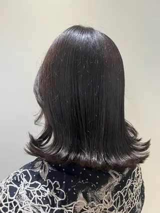 ミディアム カラー 🐶 Zina川崎 竹下 あい🐶のヘアスタイル