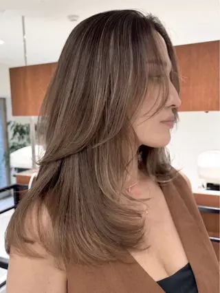 ロング カラー 🌈透明感カラー🌈 🌟吉田祐介🌟のヘアスタイル