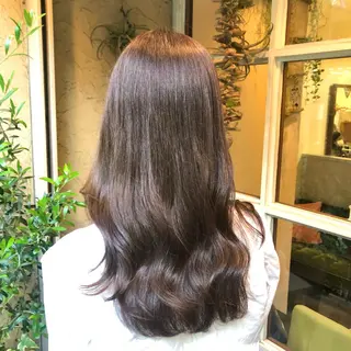 セミロング カラー ニイムラ ミキのヘアスタイル