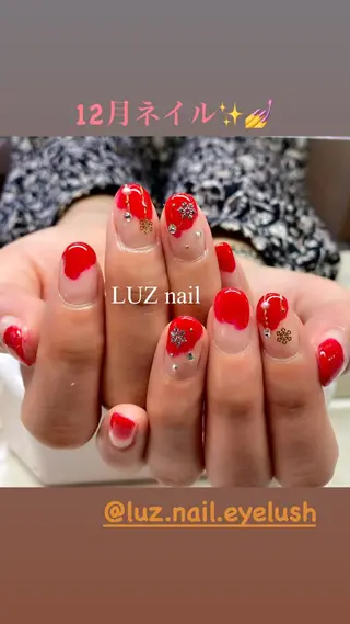 ミディアム ネイル パラジェル lira nailのネイルデザイン