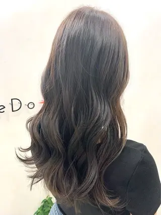 ロング カラー 紙野 優月のヘアスタイル