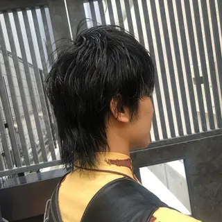 メンズ ウルフカット／吉村 桃子のヘアスタイル