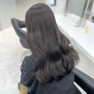 カラー 韓国風暗髪ヘア🩶 銀座DISCOのヘアスタイル