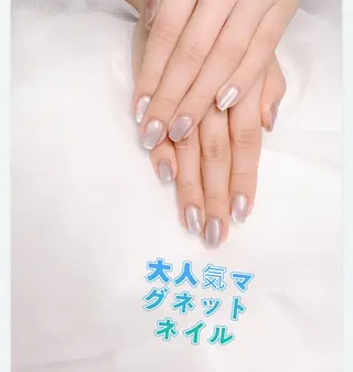 ネイル pink ladyサロン所属・べ にのネイルデザイン