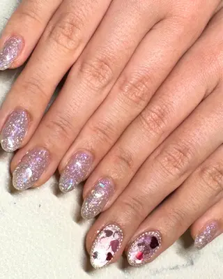 ネイル 末永 敦美のネイルデザイン