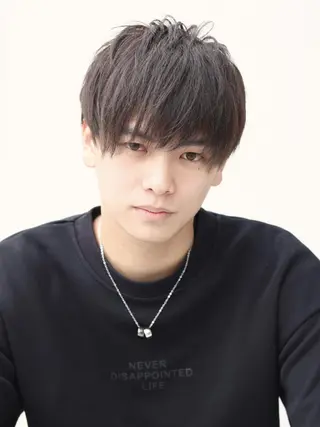 メンズ ショート ブリーチ🌈金崎 江坂駅横すぐのヘアスタイル