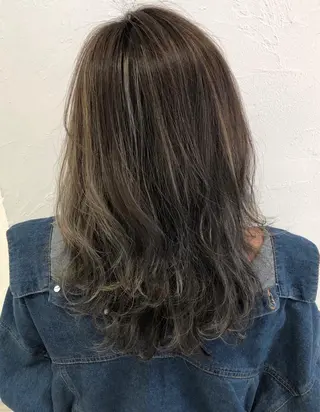 ロング JERICHO HAIR所属・ユ カの眉毛・アイブロウイメージ