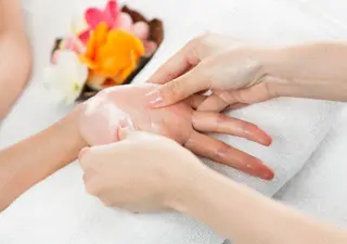 salon cocorono biryoin所属・nailsalon COCOのネイルデザイン