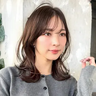 ミディアム レイヤー特化/小顔顔 周り/セノ/表参道のヘアスタイル