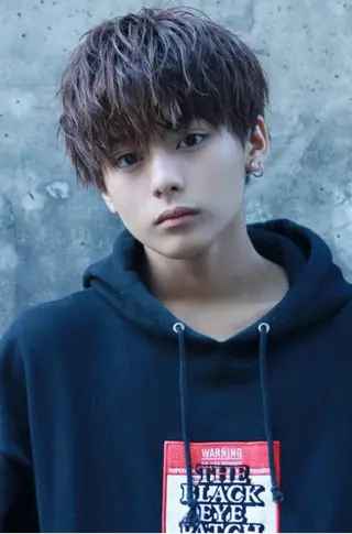 ショート メンズ 岩谷 阿礼のヘアスタイル