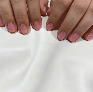 ネイル 椎葉 麻里矢のネイルデザイン