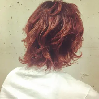 カラー ゴーズゴー マドカのヘアスタイル