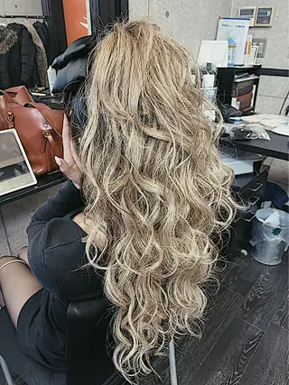 ロング ヘアアレンジ Mululu所属・京都最安価エクステ muuka🦋のヘアスタイル