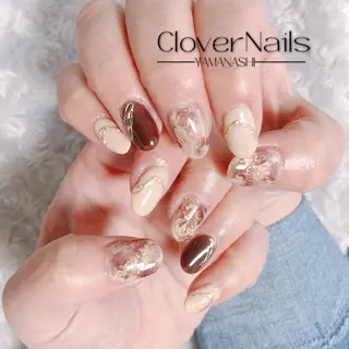 ネイル 自宅ネイルサロン クロバーネイルのネイルデザイン