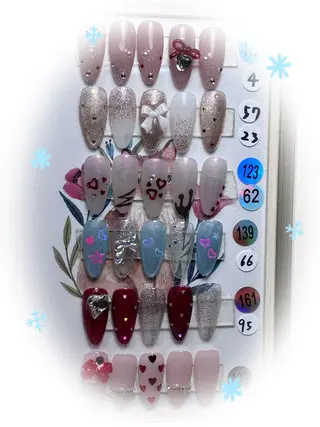 ミディアム りぼん Re:Bonrのネイルデザイン