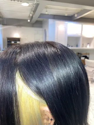 カラー ナルセナツキ 👾ハイトーンのヘアスタイル