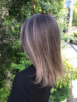 ミディアム カラー 店長担当🌟 矢吹ガブリエル🌟のヘアスタイル