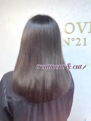 セミロング LOVE N°21所属・Ｋ△Ｎ△♡かな ヘア&まつげのマツエク・マツパデザイン