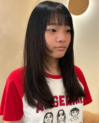 セミロング シンバヒナノ/パーマ レイヤーカット/ボブのヘアスタイル