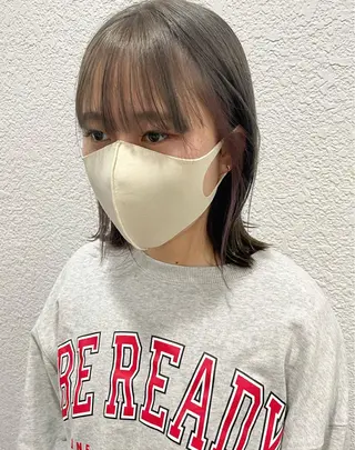 ミディアム カラー 渋谷 留菜のヘアスタイル