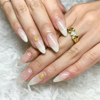 ネイル 鈴木 華乃のネイルデザイン