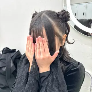 セミロング ヘアアレンジ ヘアメ🎀推しカラー 🥣横浜/しほ🧸のヘアスタイル
