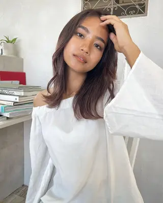 セミロング カラー テトネ タカシのヘアスタイル