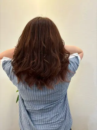 カラー Ruang所属・ツノガイ エリのヘアスタイル