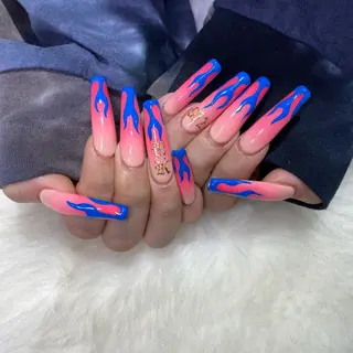 ネイル Amber21.所属・Nagahama Akariのネイルデザイン