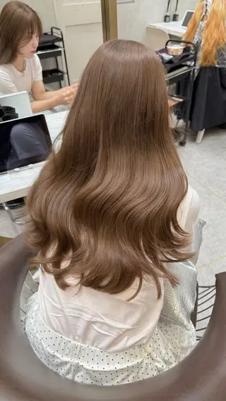 セミロング カラー ダブルカラー 韓国レイヤーKYONのヘアスタイル