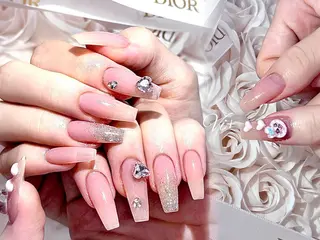 ネイル ✨Nailsalon Vi+✨のネイルデザイン