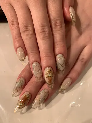 ネイル chatblanc ♡のネイルデザイン