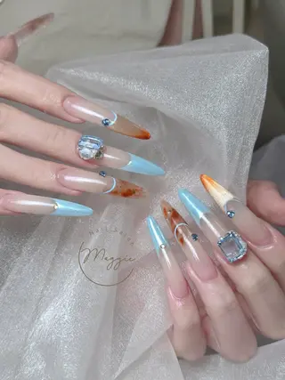 ネイル Maggie Nail🦩のネイルデザイン