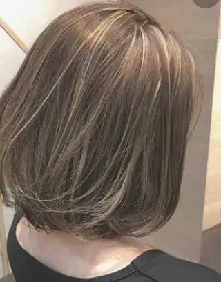 ミディアム hatena所属・hatena 🫧のマツエク・マツパデザイン