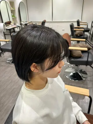 カラー cocotte宜喜 弘希のヘアスタイル