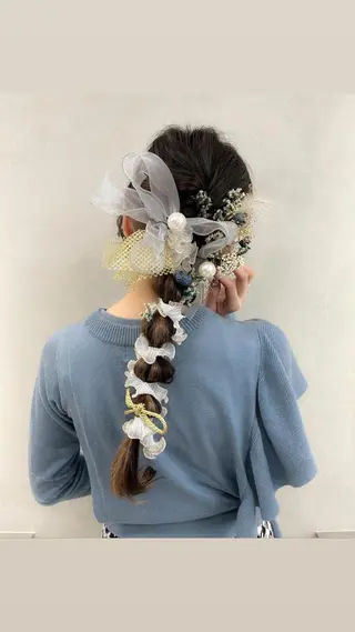ロング カラー ヘアアレンジ 卒業式ヘアセット🎀 ヘアアレンジのヘアスタイル