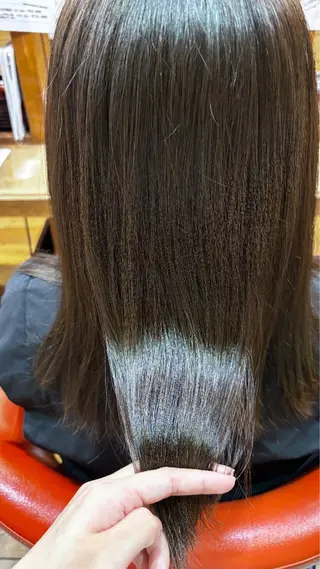 ロング カラー 花澤 紗更のヘアスタイル