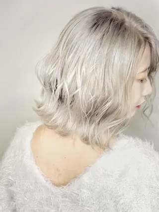 ショート カラー GATE.所属・GATE. staffのヘアスタイル