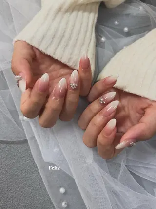 ネイル Feliz所属・Feliz 楽しいネイルサロンのネイルデザイン