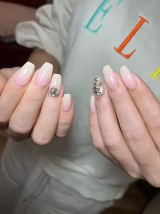 ネイル Amber21.所属・Nagahama Akariのネイルデザイン