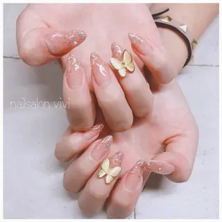 ネイル ＶＩＶＩ nailsalonのネイルデザイン