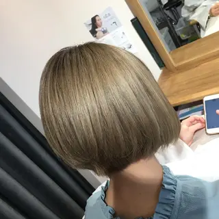 ショート カラー 橋本 慶司のヘアスタイル