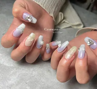 ネイル Minako 【Charmant】のネイルデザイン