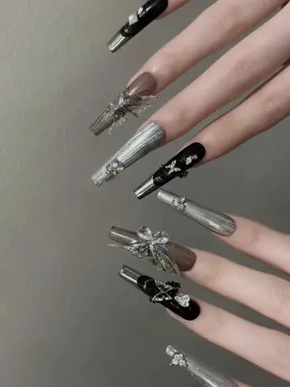 ネイル SunNail池袋駅 ワンホンネイルのネイルデザイン